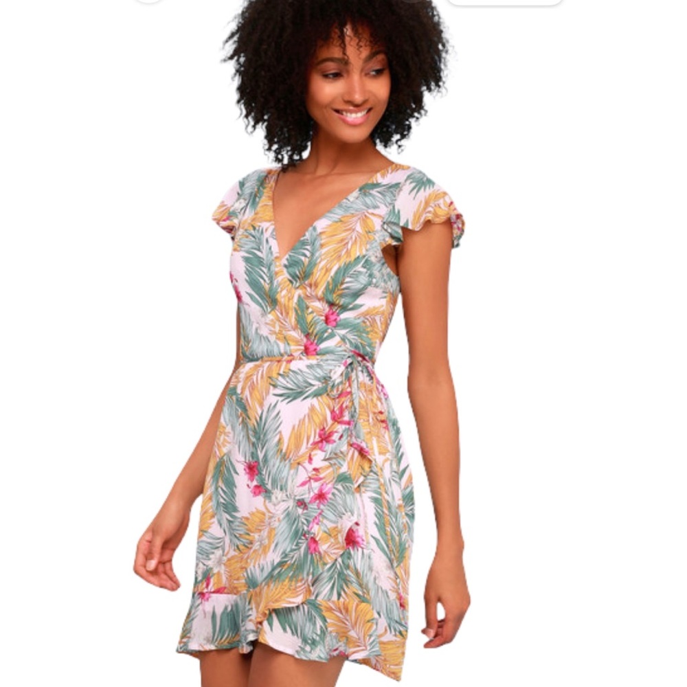 Lulus Tropical Floral Print Ruffle Hem Wrap Dress Size XL
